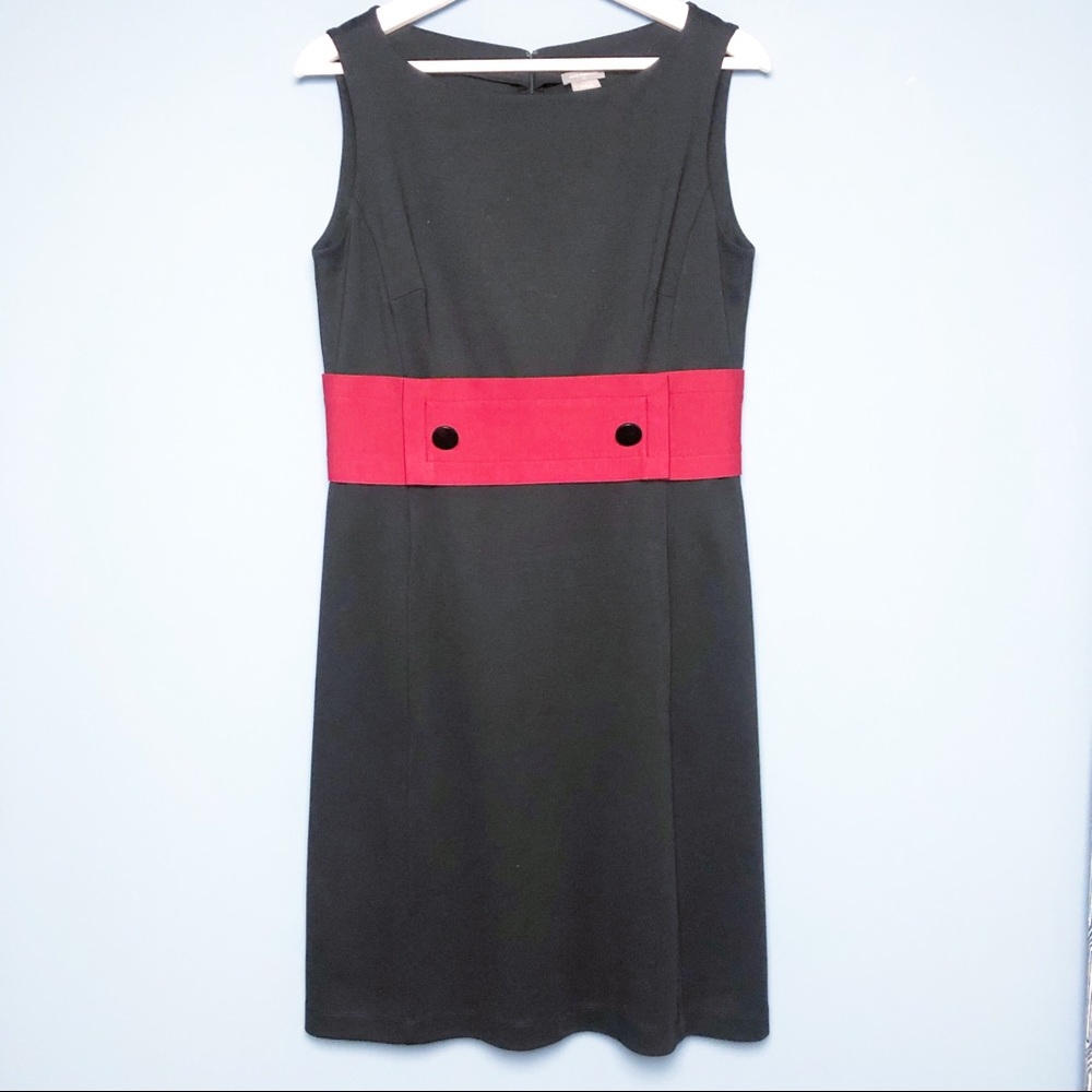 Ann Taylor Fit & Flare Dress. Size 6 Black & Red